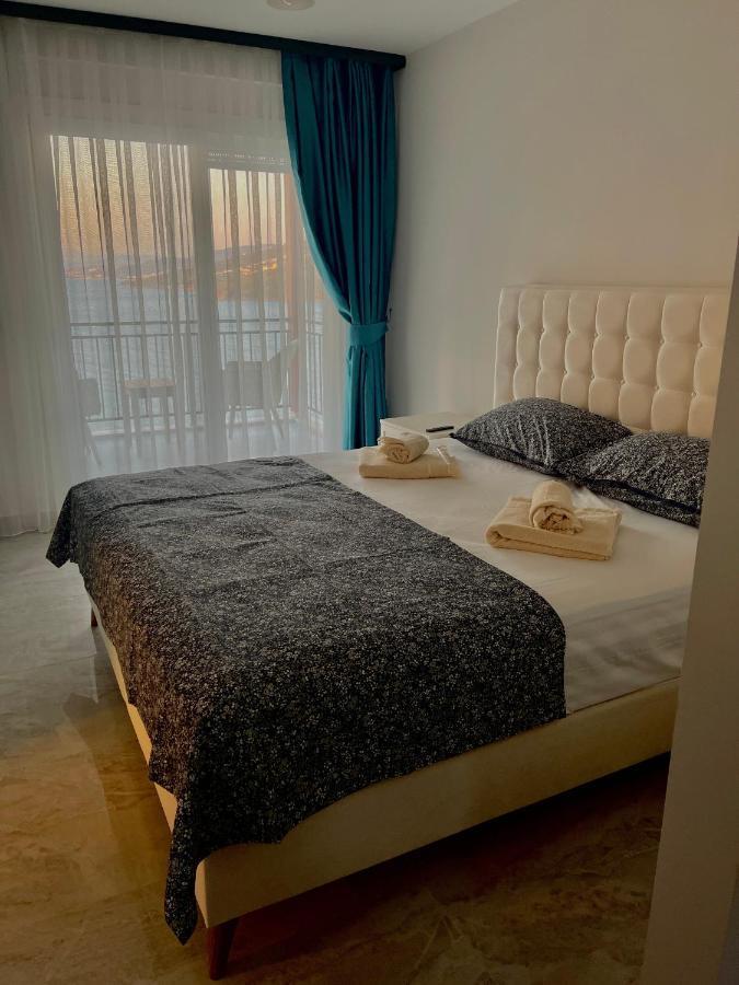 Beach Front Apartment Bogazici Exterior photo